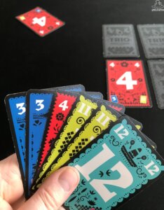 Trio Hand 2